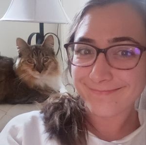 Meet your Posher, Alyssa